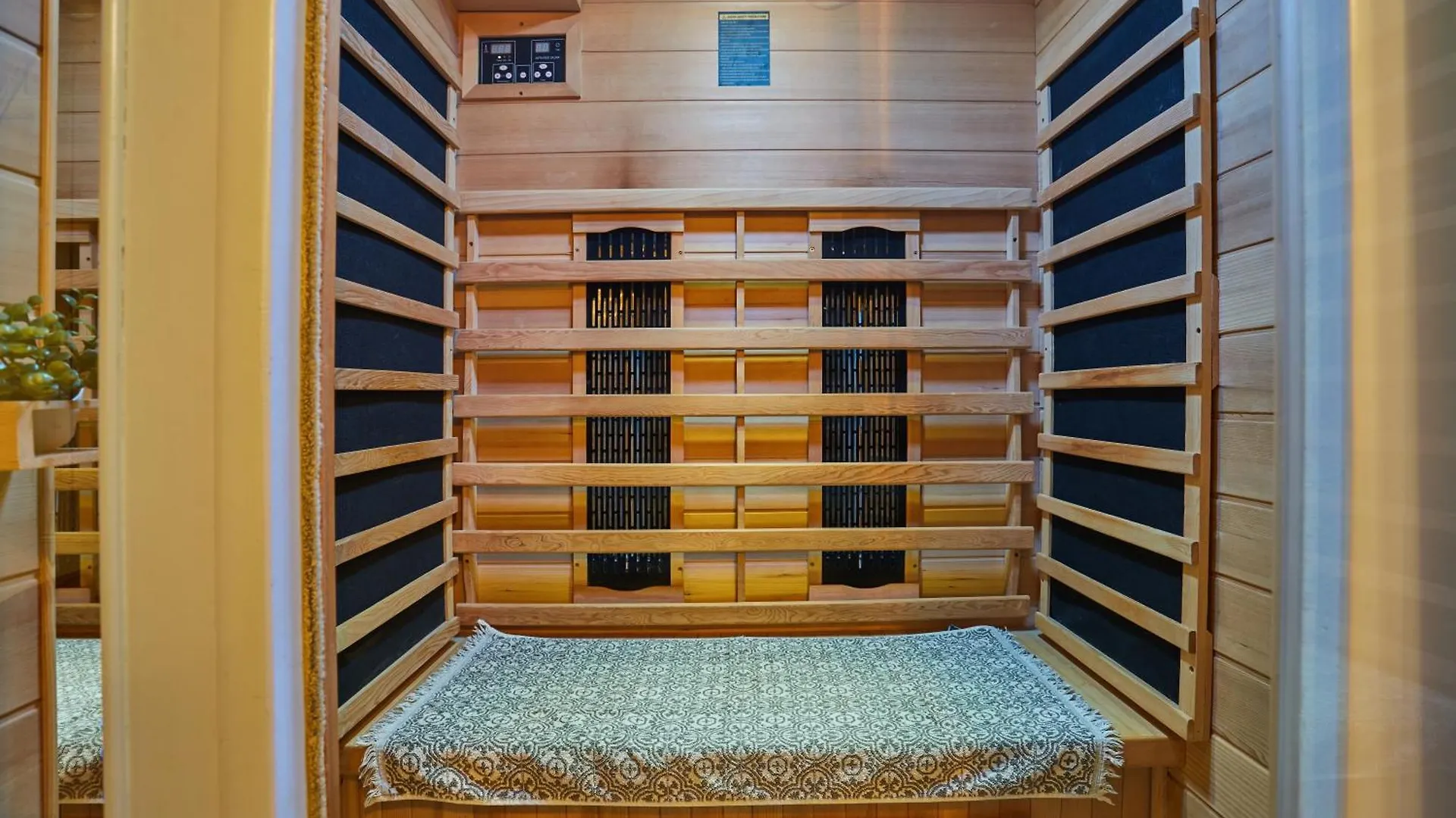 Apartment Appart Aix Sauna Jacuzzi Balneo Spa Privatifs Hyper Centre Historique Cour Interieur Aix-en-Provence